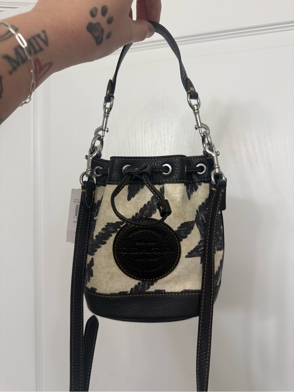 NWT Coach CJ719 Mini Dempsey Bucket Bag With Houndstooth Print Patch Cream/Black
